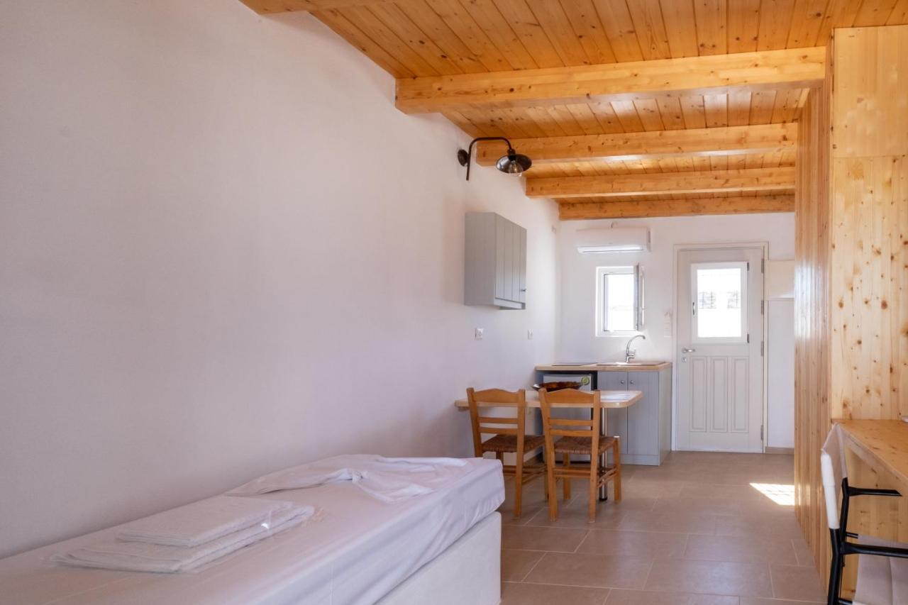 Lorenzo Studios And Suites Paros Zambujeira do Mar Dış mekan fotoğraf